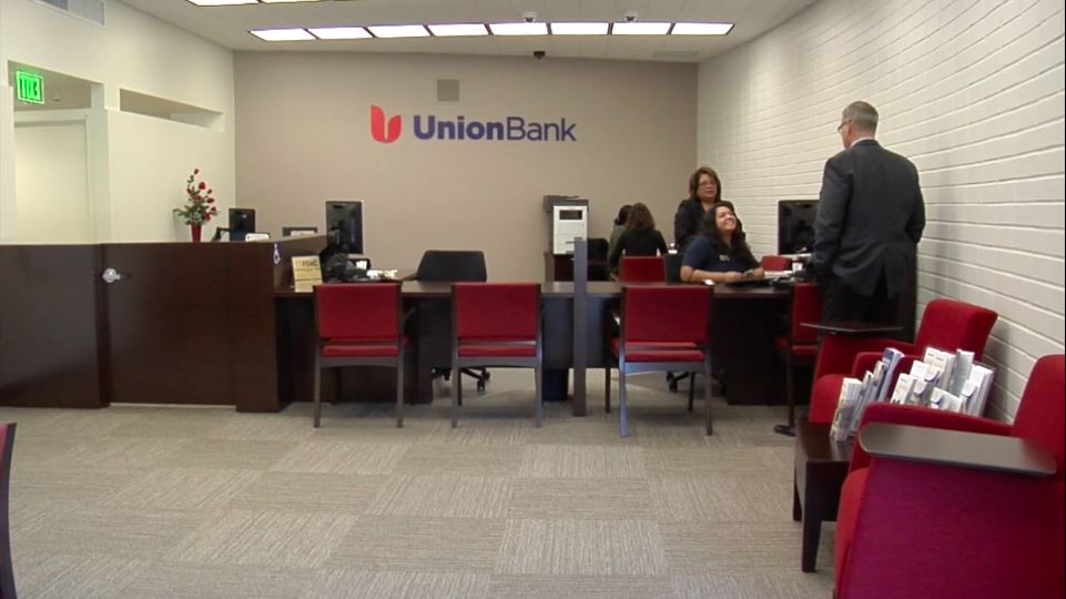 An image of the Union Bank branch at Loara High School in Anaheim