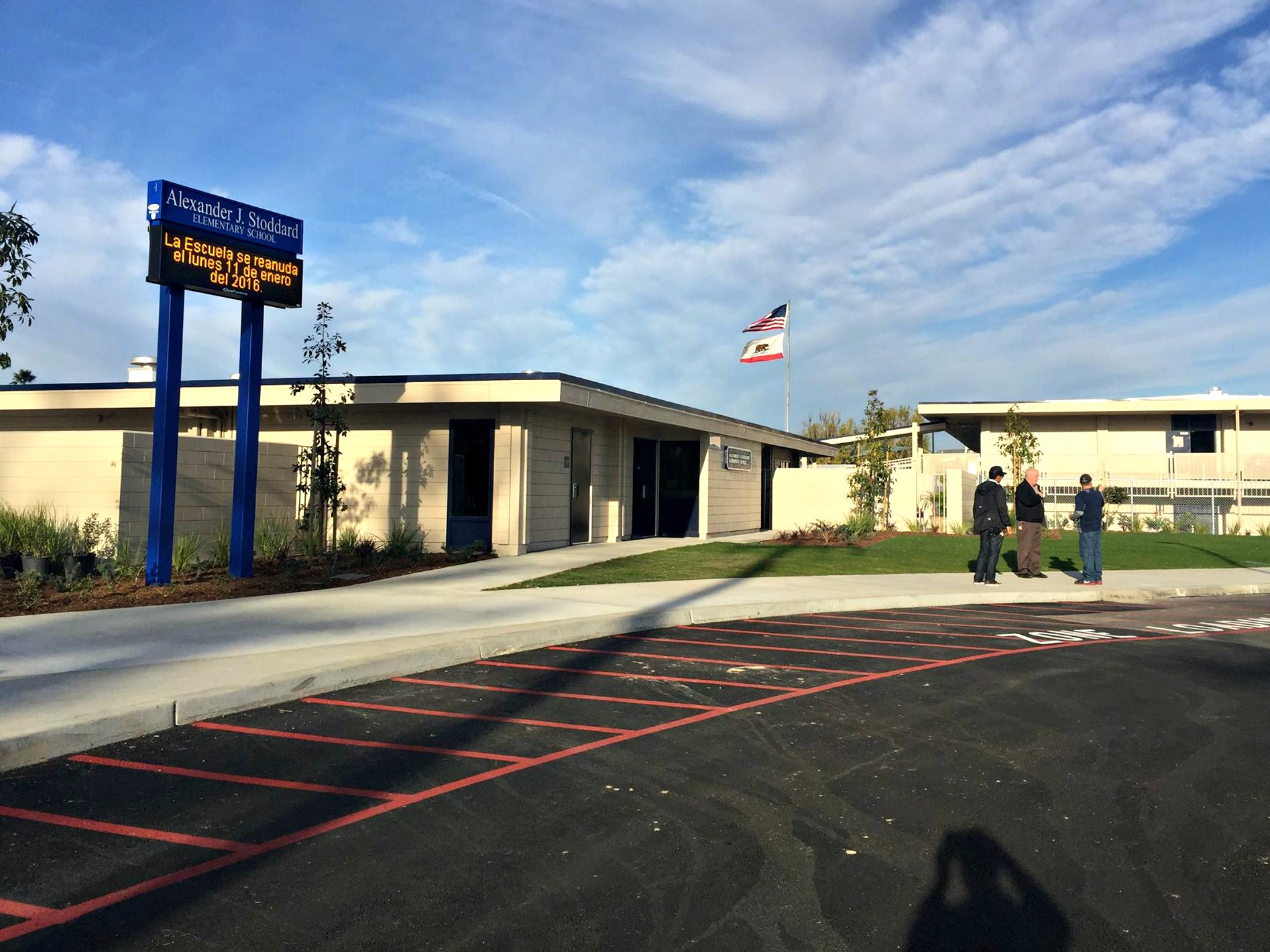 An image of Stoddard Elementary School in the Anaheim Elementary School District