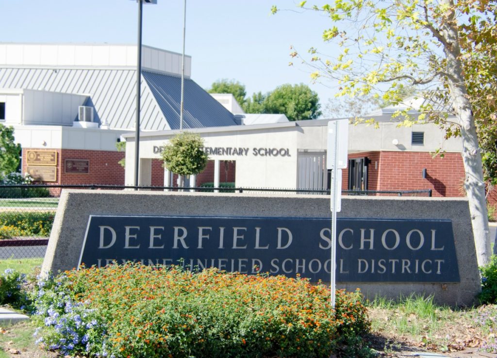 Deerfield Elementary sign