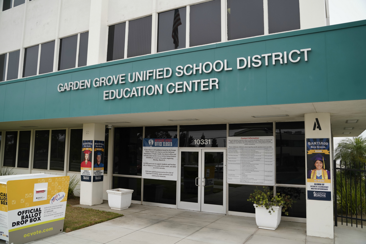 Garden Grove Unified headquarters