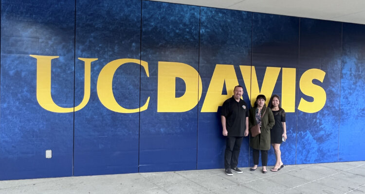 OUSD employees at C-STEM