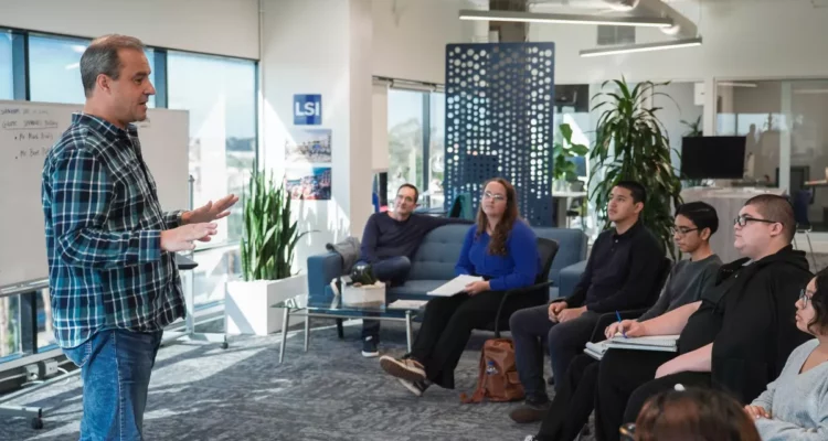 (Courtesy of Life Science Intelligence)