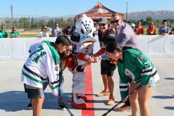 Beechwood School students make use of their new hockey rink donated by the Anaheim Ducks Foundation and the Anaheim Ducks S.C.O.R.E. program. (Courtesy of the Anaheim Ducks)