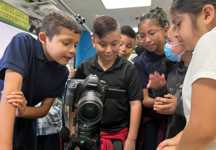 SAUSD Heninger Elementary students inspect camera