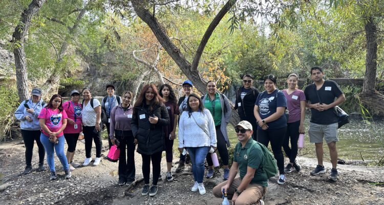 Inside the Outdoors program naturalists host Anaheim Elementary School District parents for a field trip to Santiago Oaks Regional Park on Oct. 26. (Courtesy of Anaheim Elementary School District)