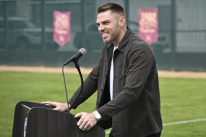 Weekly roundup: El Modena High celebrates success of alum Freddie Freeman, San Clemente students pledge to living drug-free, and more