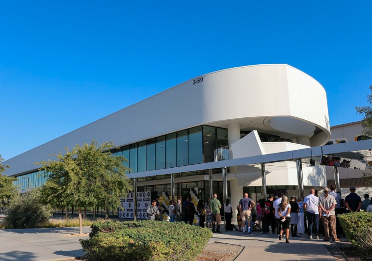 Magnolia High School cybersecurity center opens its doors to district officials and community members Sept. 5. (Anaheim Union High School District)