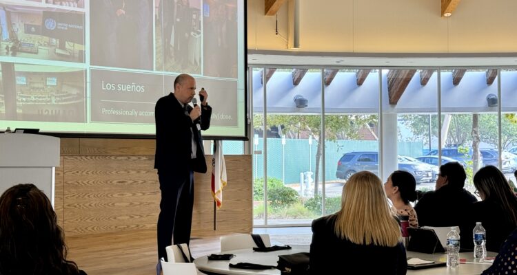 Daniel Tamayo presenting at the International Translation Day celebration.