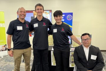 Orange County Superintendent of Schools Dr. Stefan Bean meets with students and staff from Los Alamitos Unified School District at the OC Pathways K-16 Collaborative Engagement Exhibition on Dec. 2. (Los Alamitos Unified School District)