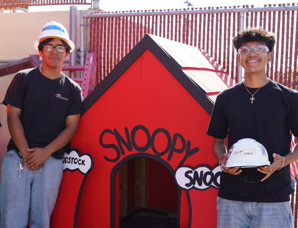 Estancia High students help restore Costa Mesa’s Snoopy House display
