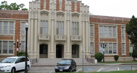 Exterior of Santa Rosa High School in Northern California, featuring its historic architecture and prominent central entrance.